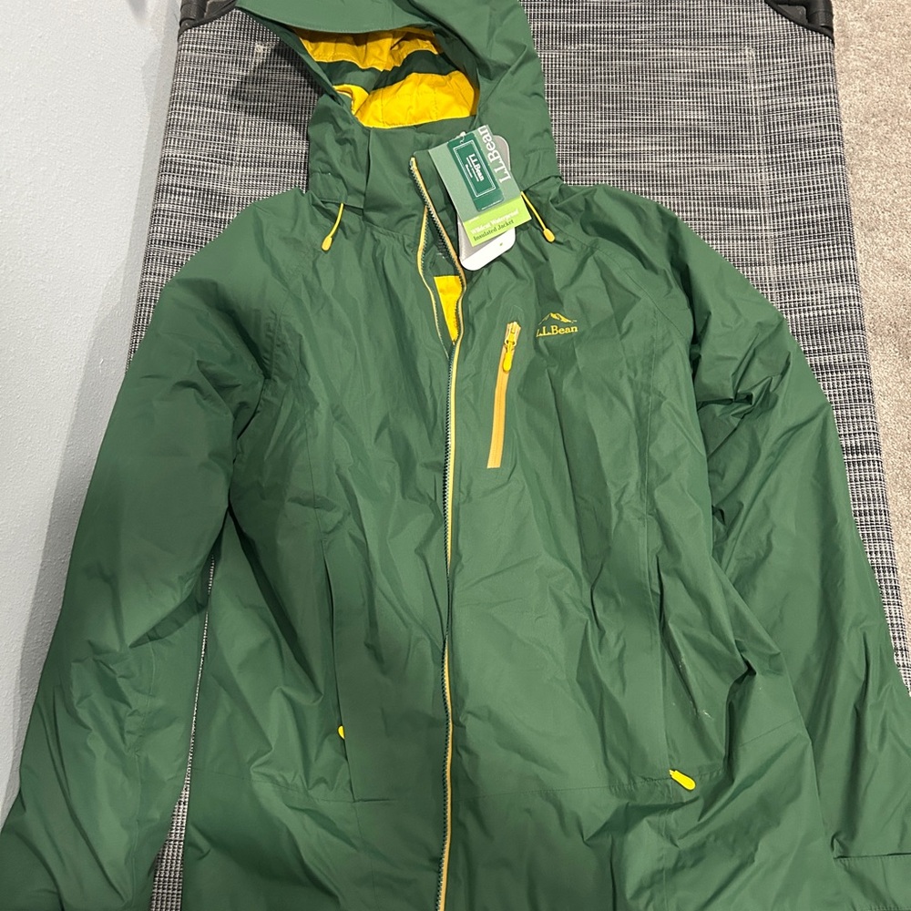 L.L. Bean Wildcat Insulated Waterproof Jacket New with Tags men’s Large